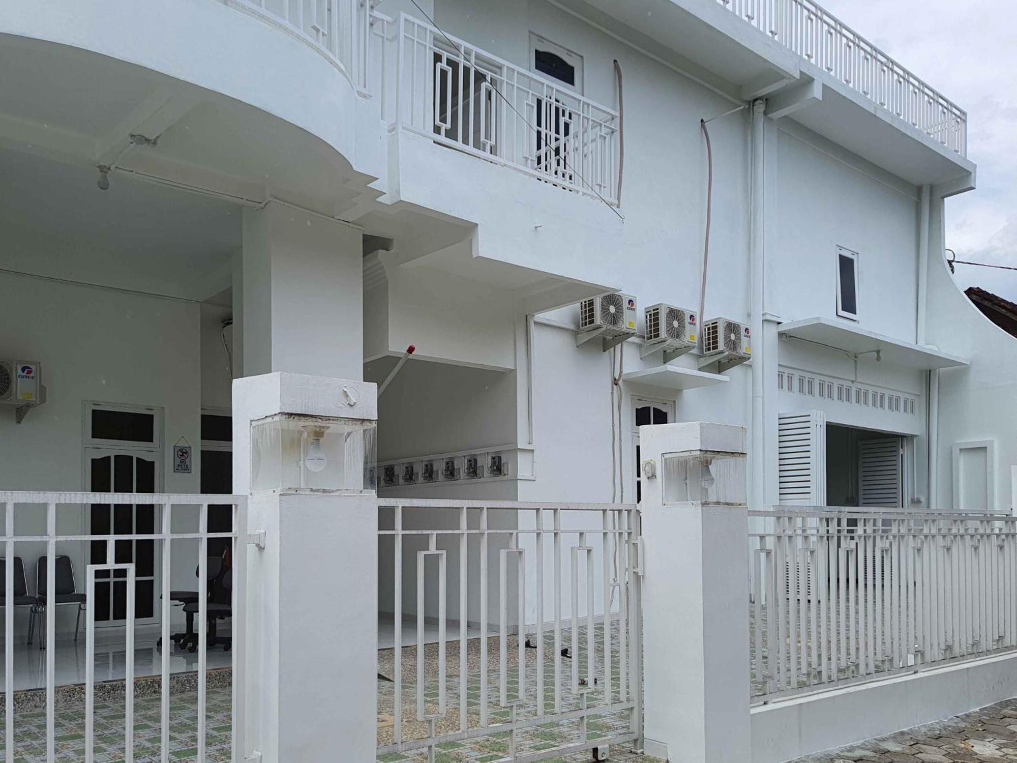 Reddoorz Syariah At Jalan Godean Hotell Ngabean Eksteriør bilde